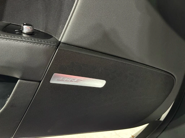 Audi Tt 2.0T* quattro* Roadster* AвтоКредит * (ЦЕНА ДО БГ) - автомобили, коли, обяви за нови и употребявани 16