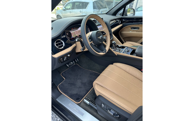 Bentley Bentayga Azure First Edition Naim Automatic Door Close - автомобили, коли, обяви за нови и употребявани 11