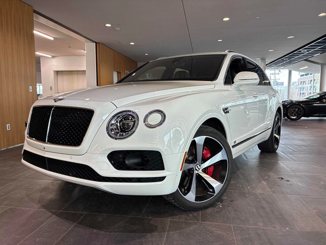 Bentley Bentayga V8 С РЕГИСТРАЦИЯ & АВТО КРЕДИТ - автомобили, коли, обяви за нови и употребявани 0