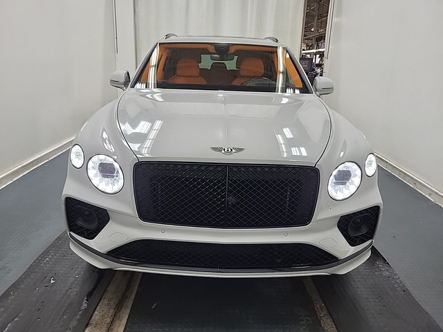 Bentley Bentayga 3L 6cyl AWD - автомобили, коли, обяви за нови и употребявани 17