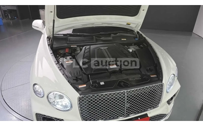 Bentley Bentayga FIRST EDITION - автомобили, коли, обяви за нови и употребявани 13