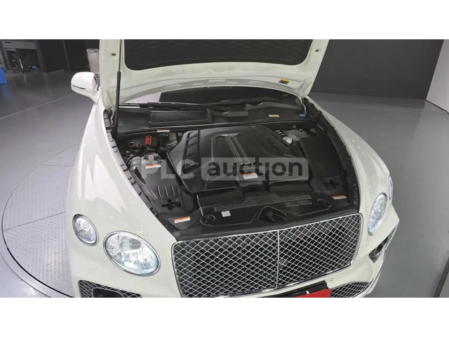 Bentley Bentayga FIRST EDITION - автомобили, коли, обяви за нови и употребявани 13