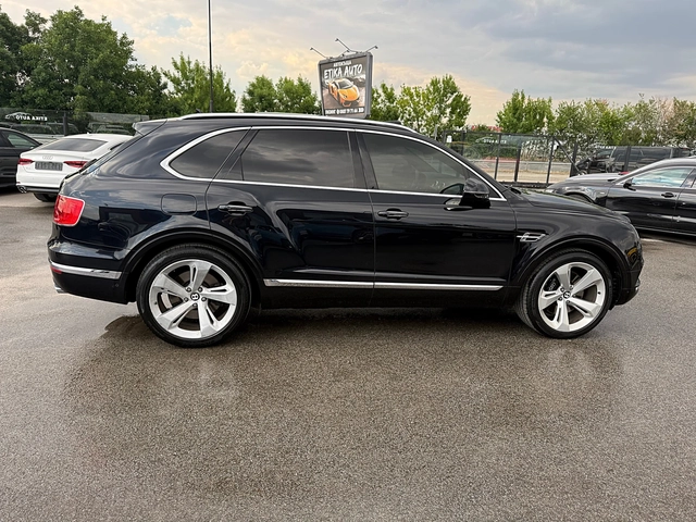 Bentley Bentayga DISTRONIK-HEAD UP-PANORAMA-V12-VAKUM-MONITORI-FULL - автомобили, коли, обяви за нови и употребявани 6