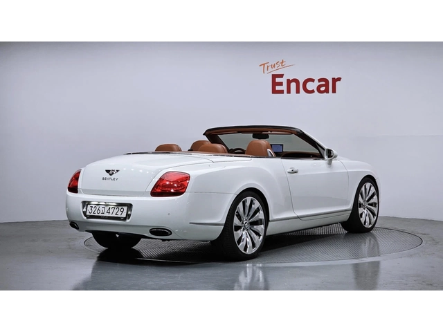 Bentley Continental GTC - автомобили, коли, обяви за нови и употребявани 1