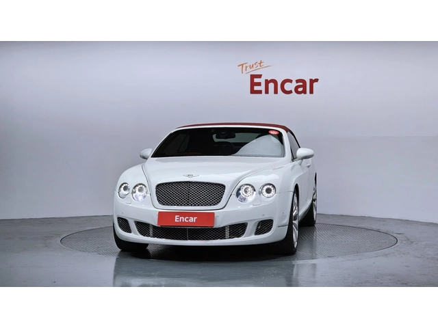 Bentley Continental GTC - автомобили, коли, обяви за нови и употребявани 2