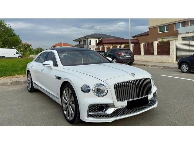 BENTLEY Flying Flying Spur 4.0 V8 AWD - автомобили, коли, обяви за нови и употребявани 2