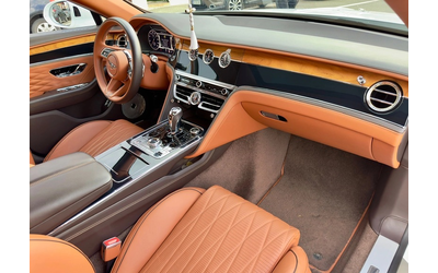 BENTLEY Flying Flying Spur 4.0 V8 AWD - автомобили, коли, обяви за нови и употребявани 6