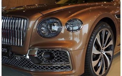 bentley-flying-flying-spur-6-0-w12-awd - 4
