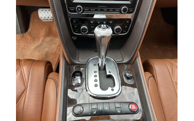 Bentley Flying Spur 4.0 / V8 - автомобили, коли, обяви за нови и употребявани 12