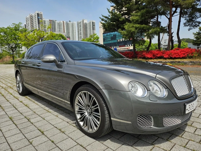 Bentley Flying Spur - автомобили, коли, обяви за нови и употребявани 2