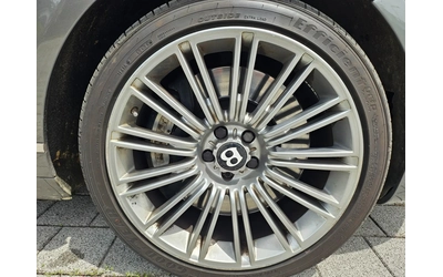 bentley-flying-spur - 3