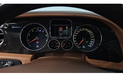Bentley Flying Spur - автомобили, коли, обяви за нови и употребявани 6