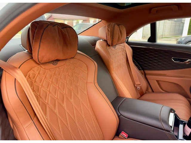BENTLEY Flying Spur Flying Spur 4.0 V8 AWD - автомобили, коли, обяви за нови и употребявани 10