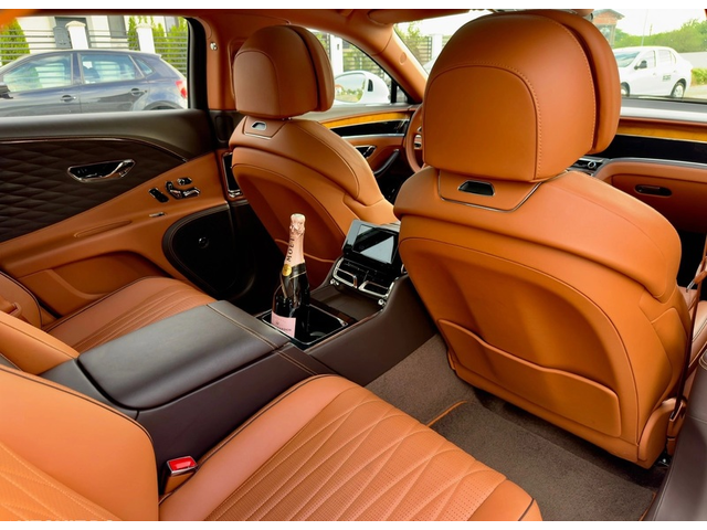 BENTLEY Flying Spur Flying Spur 4.0 V8 AWD - автомобили, коли, обяви за нови и употребявани 9