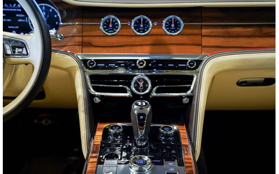 BENTLEY Flying Spur Flying Spur 6.0 W12 AWD - автомобили, коли, обяви за нови и употребявани 12
