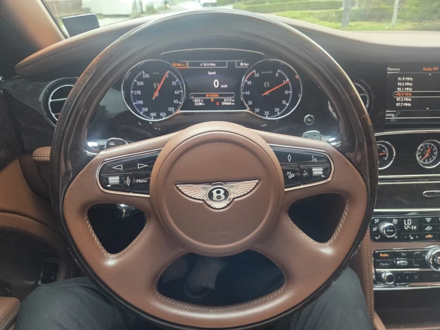 Bentley Mulsanne SOFT CLOSE | DVD | VENTILATED SEATS - автомобили, коли, обяви за нови и употребявани 6