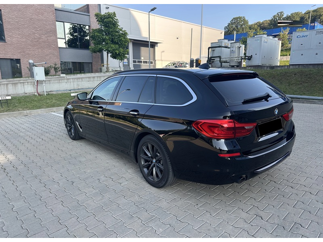 BMW 02 530i xDrive Touring - автомобили, коли, обяви за нови и употребявани 2