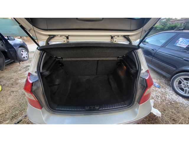 BMW 116 I - автомобили, коли, обяви за нови и употребявани 12