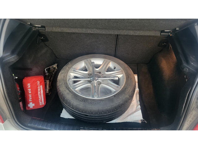 BMW 116 I - автомобили, коли, обяви за нови и употребявани 9