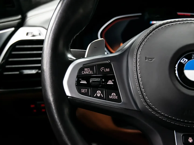 BMW 1M 8 Series - автомобили, коли, обяви за нови и употребявани 15