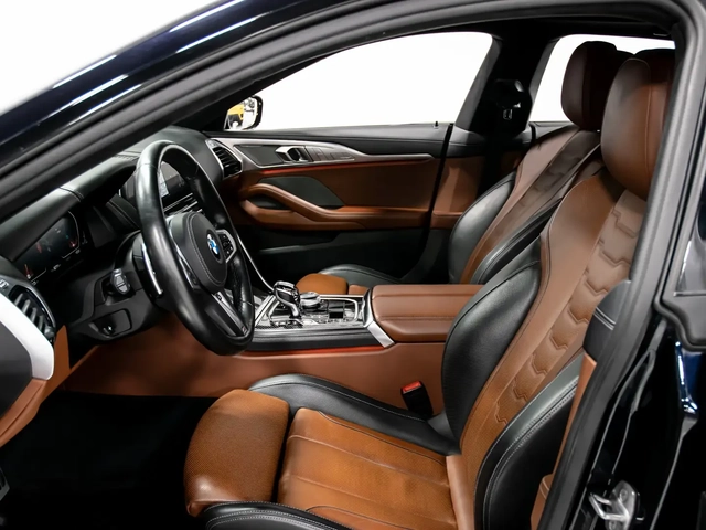 BMW 1M 8 Series - автомобили, коли, обяви за нови и употребявани 9