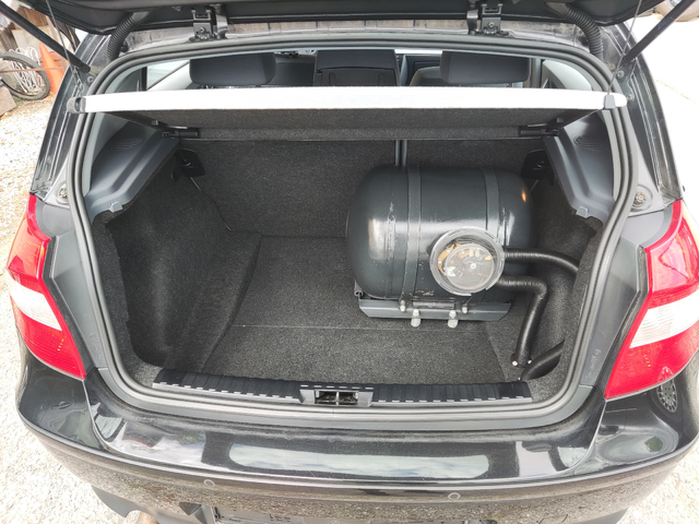 BMW 118 Gas - автомобили, коли, обяви за нови и употребявани 8