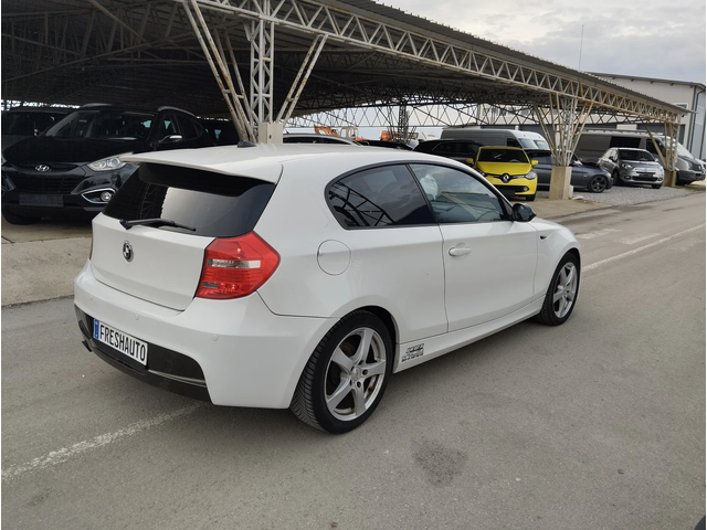 BMW 120 2.0i M-pacet - автомобили, коли, обяви за нови и употребявани 4