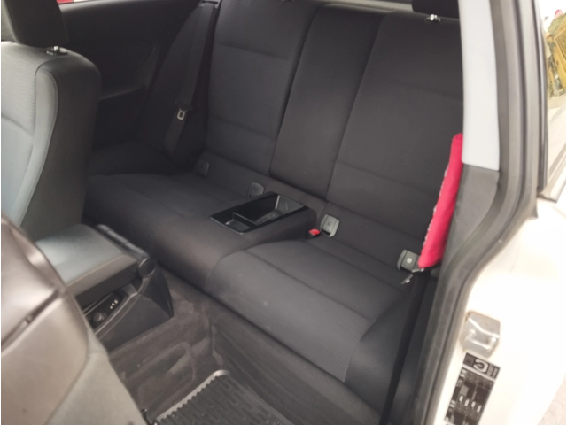 BMW 120 2.0i M-pacet - автомобили, коли, обяви за нови и употребявани 9