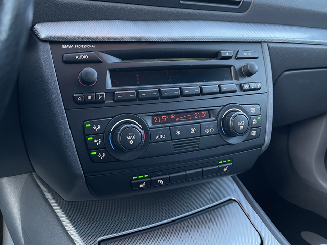 BMW 120 Подгрев* Темпомат* Парктроник* Light package* EURO4 - автомобили, коли, обяви за нови и употребявани 14