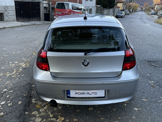 BMW 120 Подгрев* Темпомат* Парктроник* Light package* EURO4 - автомобили, коли, обяви за нови и употребявани 5