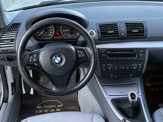 BMW 120 Подгрев* Темпомат* Парктроник* Light package* EURO4 - автомобили, коли, обяви за нови и употребявани 8