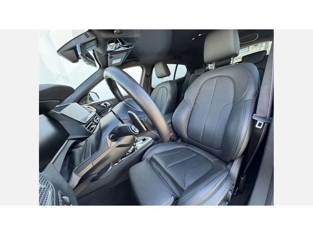 BMW 120i - автомобили, коли, обяви за нови и употребявани 8