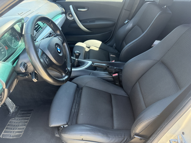 BMW 1M 130i. 265к.с M-Paket - автомобили, коли, обяви за нови и употребявани 9