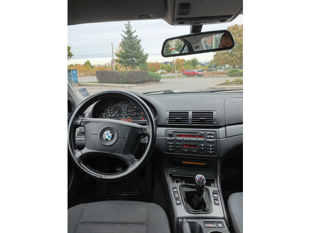BMW 1M 318i - автомобили, коли, обяви за нови и употребявани 4