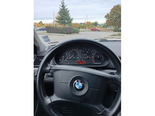 BMW 1M 318i - автомобили, коли, обяви за нови и употребявани 5