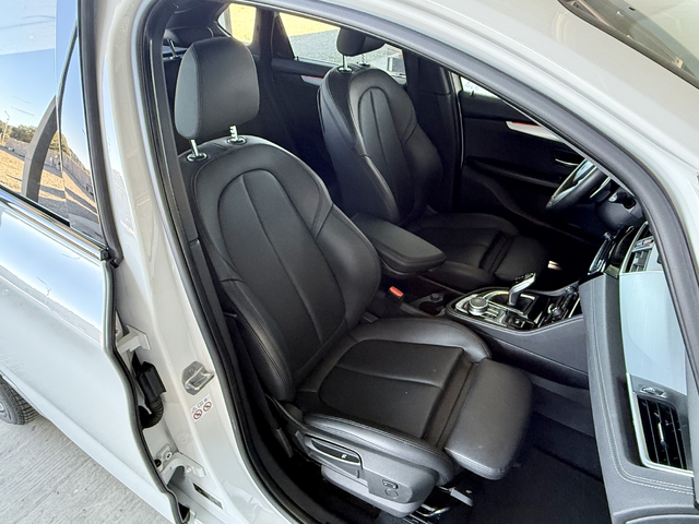 BMW 2 Active Tourer 218d M/Facelift/Head-up/Амбиент/Панорама/Лизинг - автомобили, коли, обяви за нови и употребявани 11