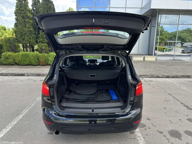 BMW 218 218i Automat 6+ 1 - автомобили, коли, обяви за нови и употребявани 6