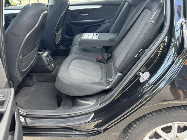 BMW 218 218i Automat 6+ 1 - автомобили, коли, обяви за нови и употребявани 7