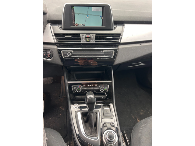 BMW 218 D AVTOMAT/NAVI EURO 6 - автомобили, коли, обяви за нови и употребявани 12