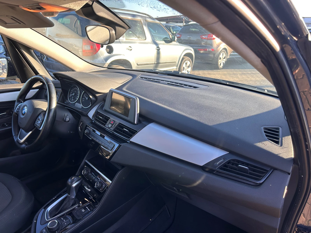 BMW 218 D AVTOMAT/NAVI EURO 6 - автомобили, коли, обяви за нови и употребявани 9