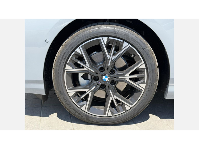 BMW 218d Gran Coupé - автомобили, коли, обяви за нови и употребявани 4