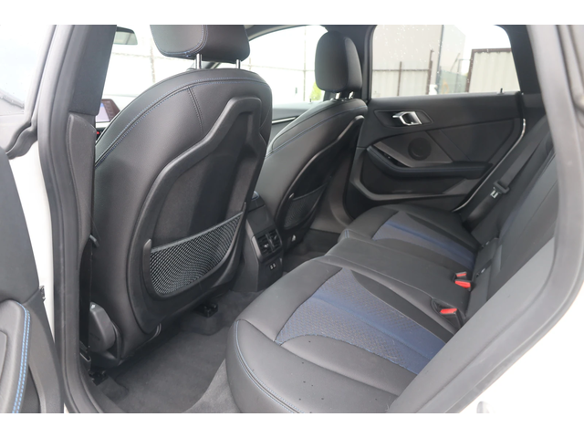 BMW 218i 218i - автомобили, коли, обяви за нови и употребявани 10