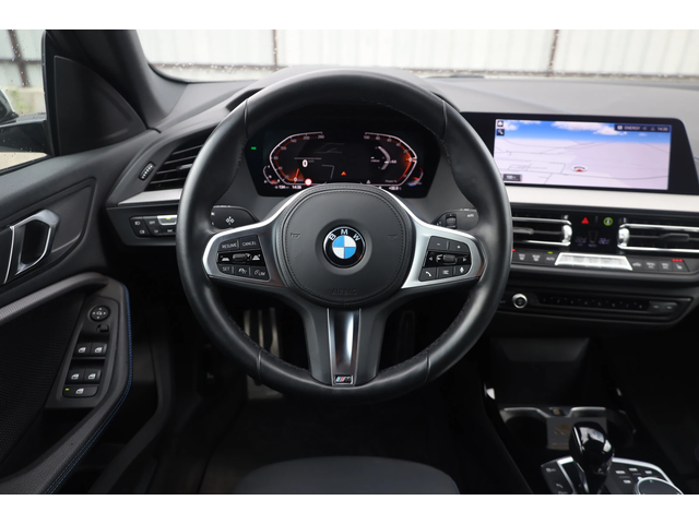 BMW 218i 218i - автомобили, коли, обяви за нови и употребявани 13