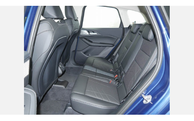 BMW 223i xDrive - автомобили, коли, обяви за нови и употребявани 8