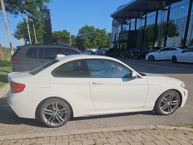 BMW 230 i xDrive Coupe - автомобили, коли, обяви за нови и употребявани 2