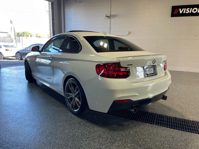 BMW 240 I * M-Package* * HeadUp* AвтоКредит* (ЦЕНА ДО БГ) - автомобили, коли, обяви за нови и употребявани 3