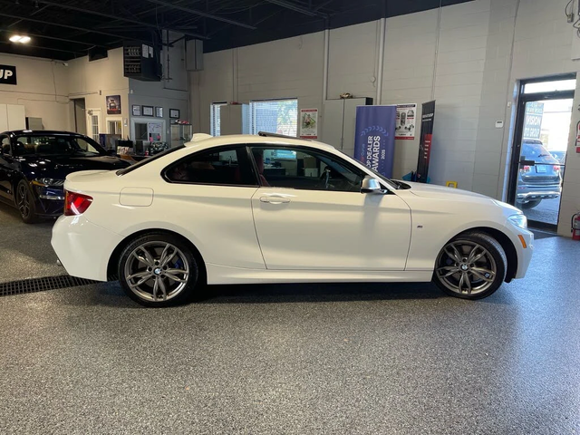 BMW 240 I * M-Package* * HeadUp* AвтоКредит* (ЦЕНА ДО БГ) - автомобили, коли, обяви за нови и употребявани 4