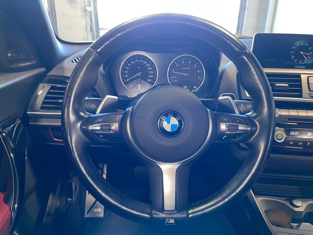 BMW 240 I * M-Package* * HeadUp* AвтоКредит* (ЦЕНА ДО БГ) - автомобили, коли, обяви за нови и употребявани 9