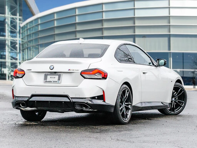 BMW 240 I * M-Package* * HeadUp* AвтоКредит* (ЦЕНА ДО БГ) - автомобили, коли, обяви за нови и употребявани 3