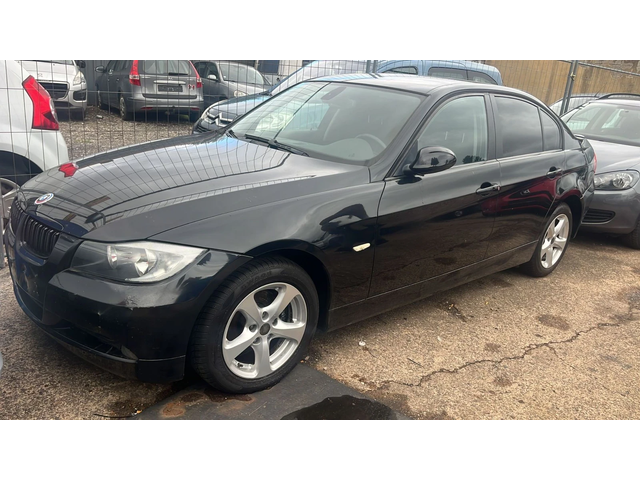 BMW 318 - автомобили, коли, обяви за нови и употребявани 3